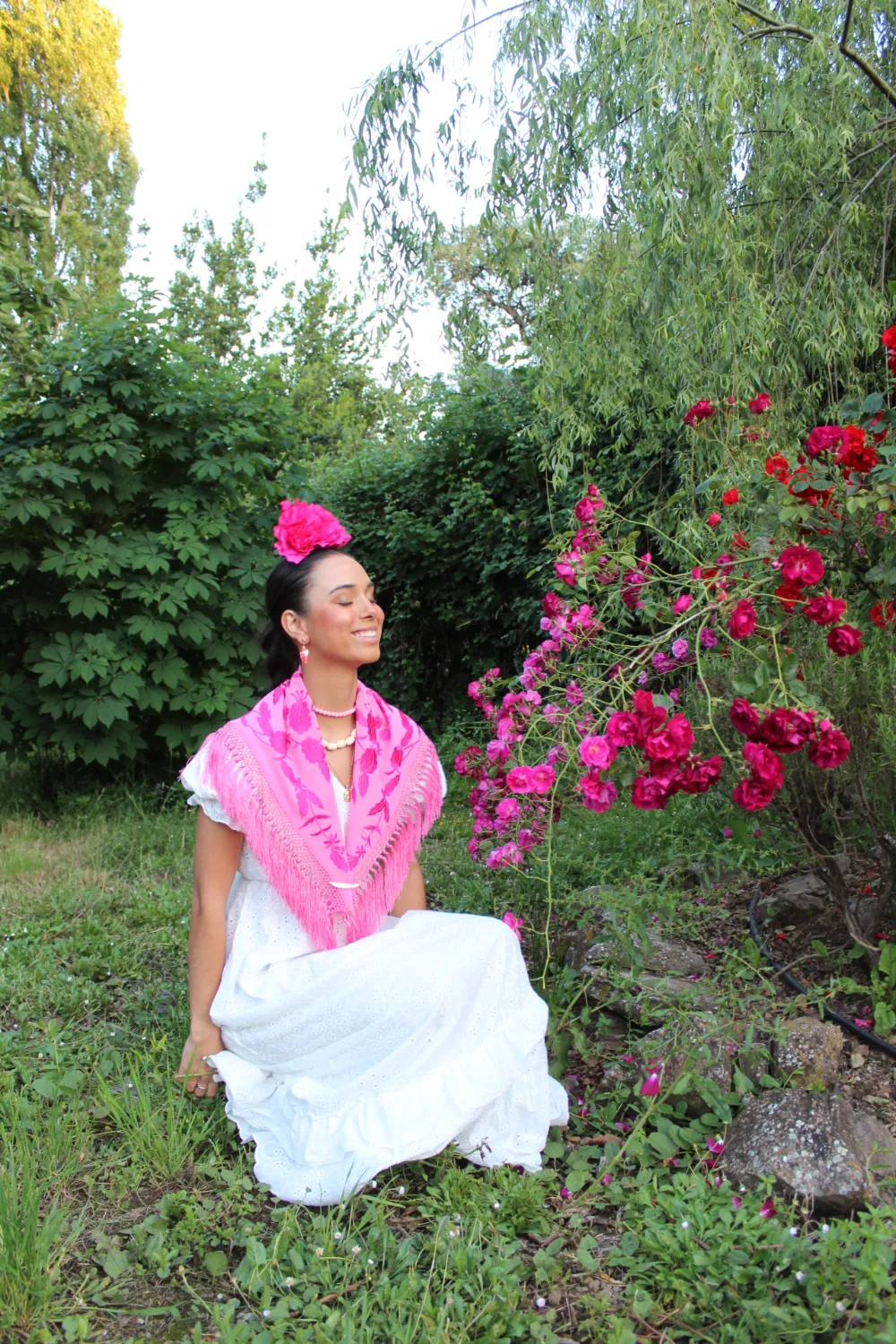 Manton Cillo Rosa Flamenca miniatura 5