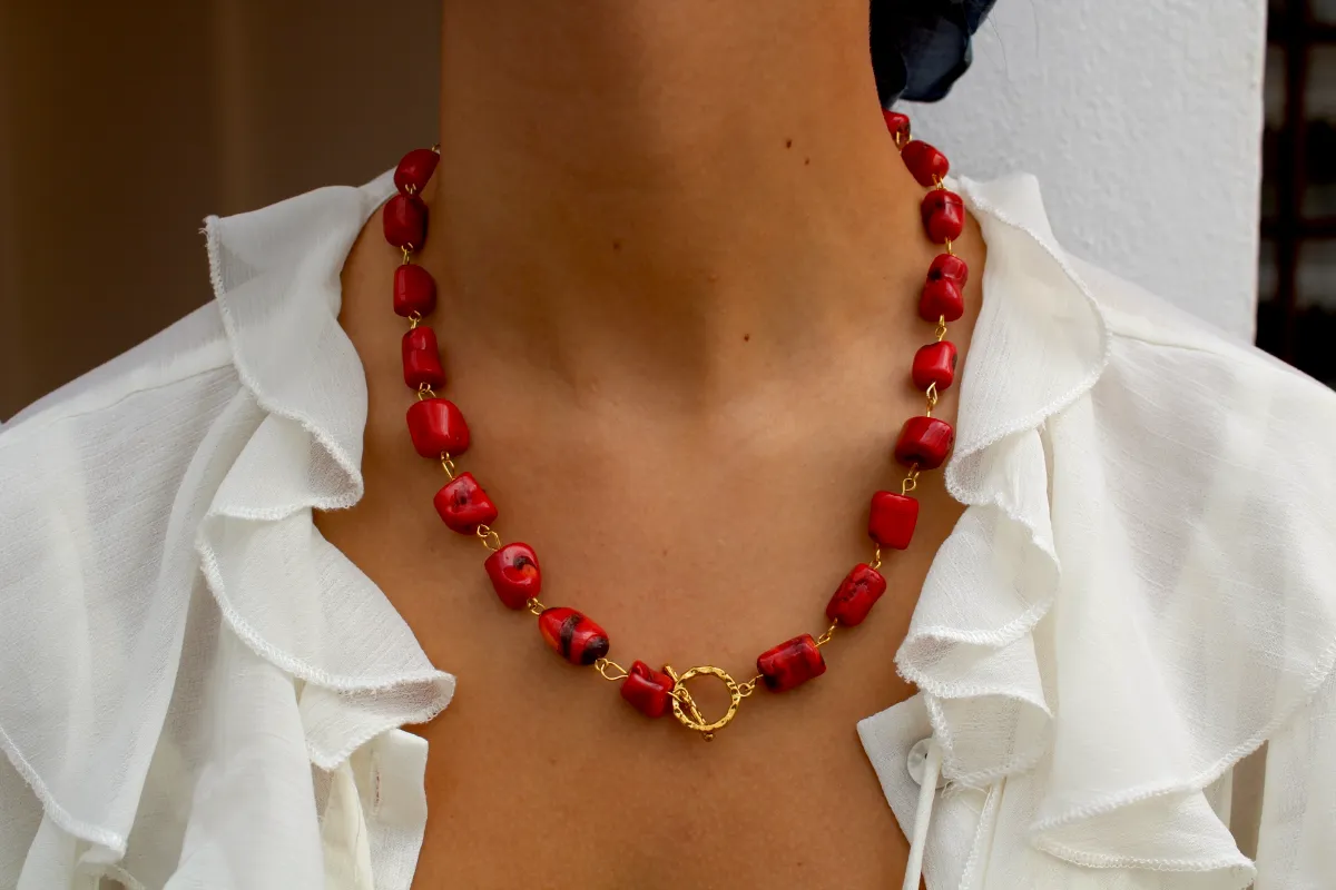 Collar Carmesí Imperial